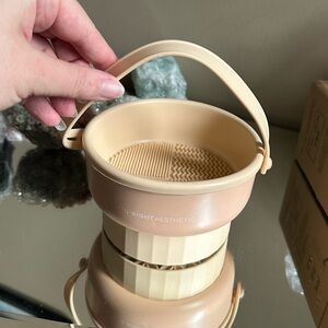 Makeup Brush Cleaning and Drying Holder